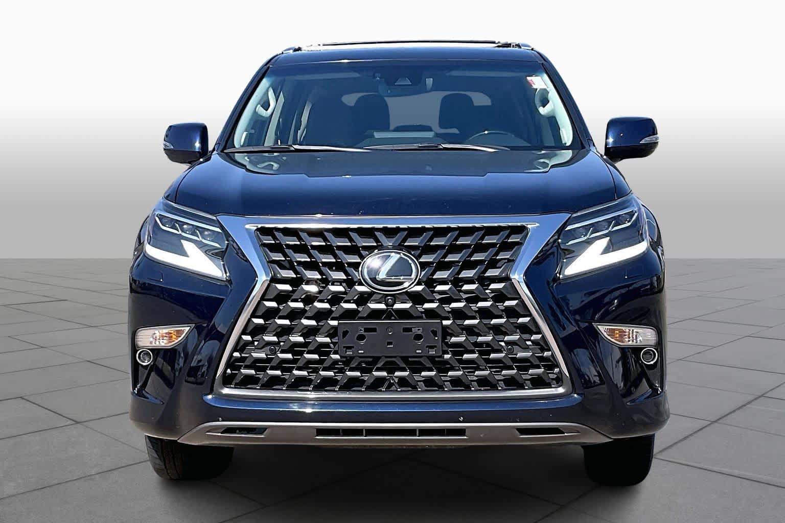 Used 2023 Lexus GX 460 Luxury w/ Accessory Package AWD/4WD image 4