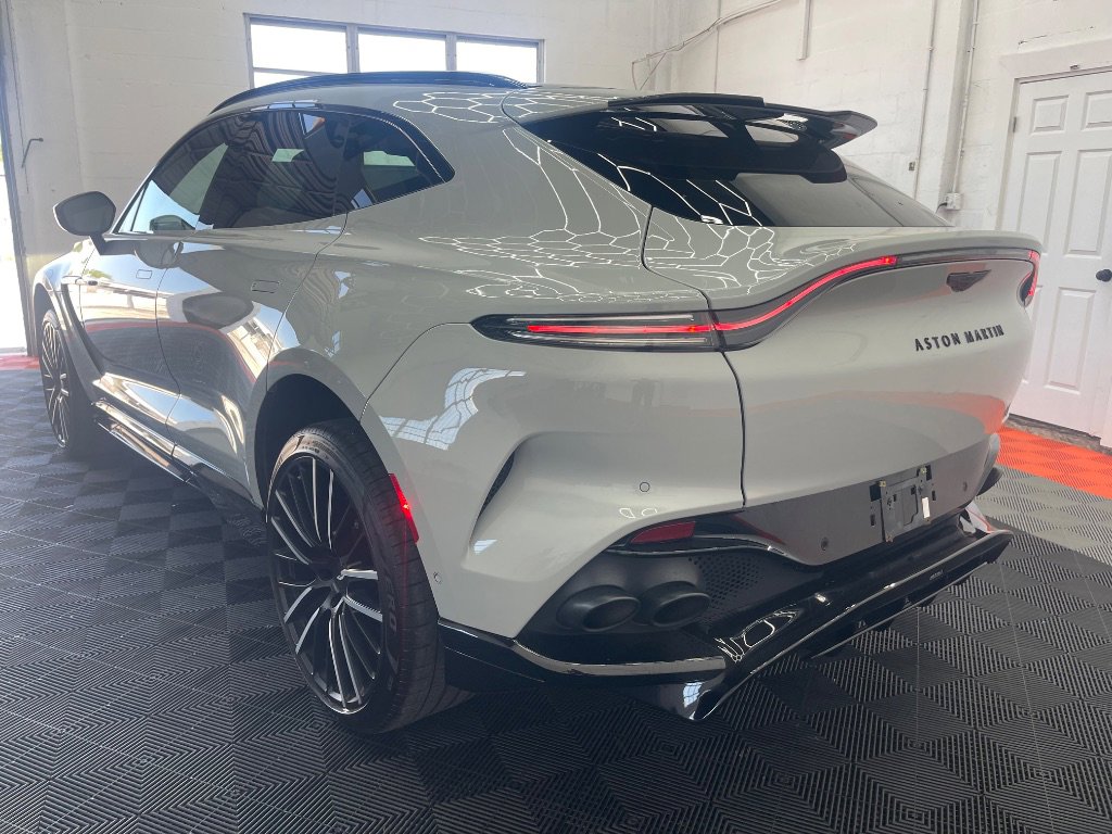 Used 2023 Aston Martin DBX 707 image 8
