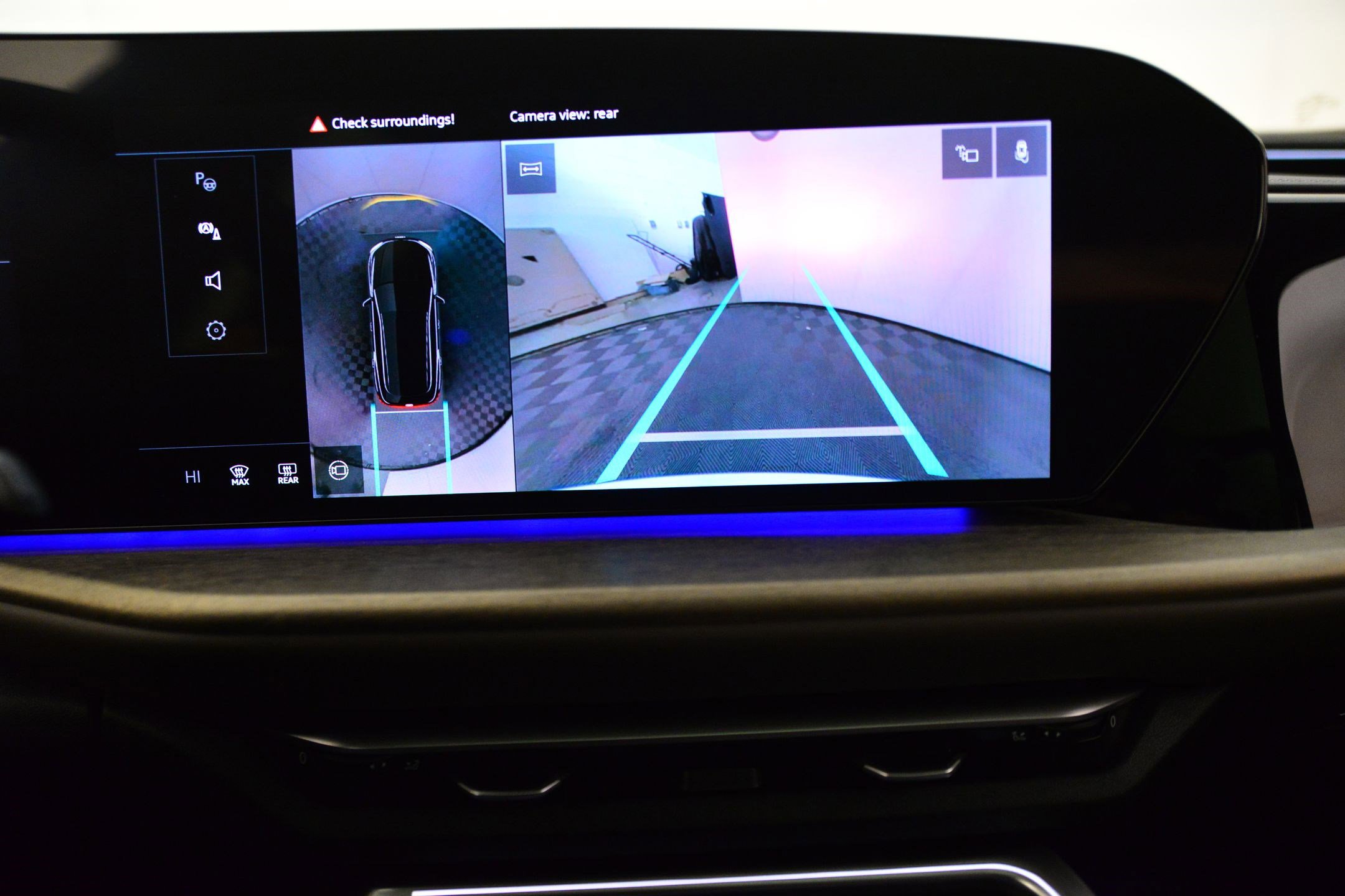 Certified 2025 Audi Q5 Premium w/ Convenience Package image 30