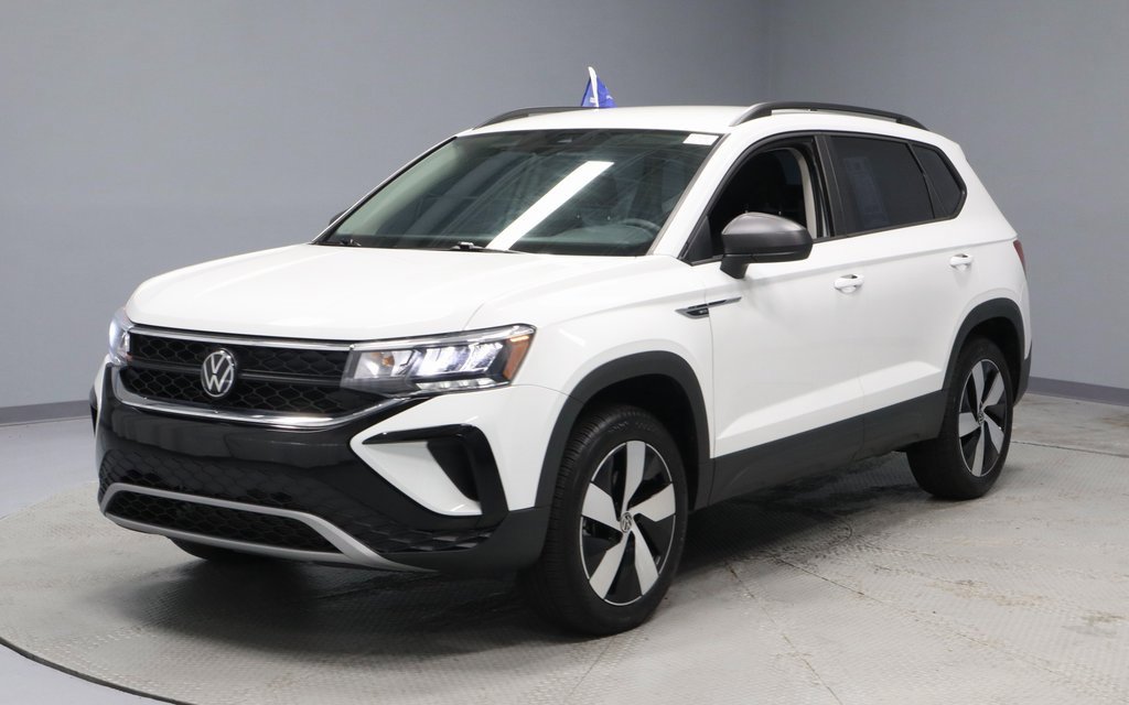 Used 2024 Volkswagen Taos S image 7