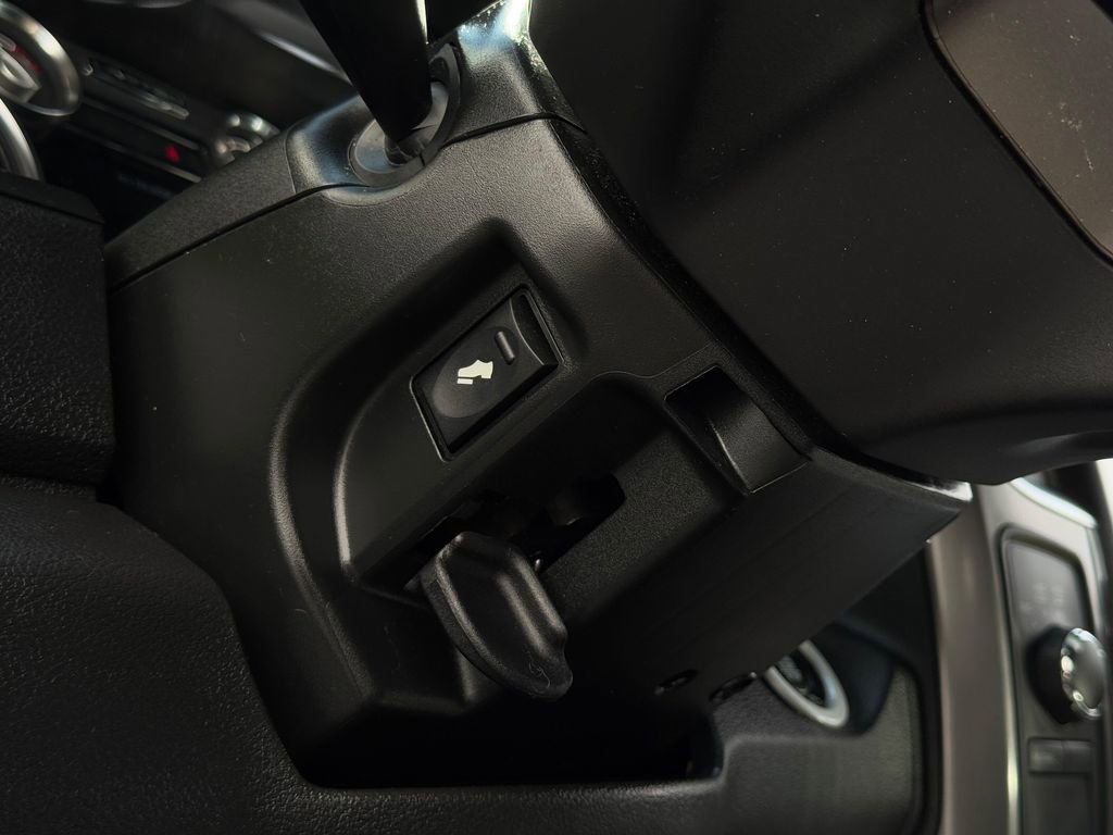 Used 2017 RAM 2500 Limited AWD/4WD image 33