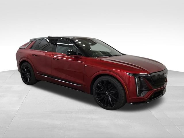 New 2026 Cadillac Lyriq V AWD/4WD image 2