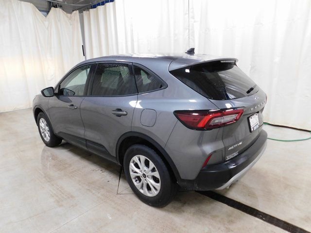 Used 2025 Ford Escape Active image 17