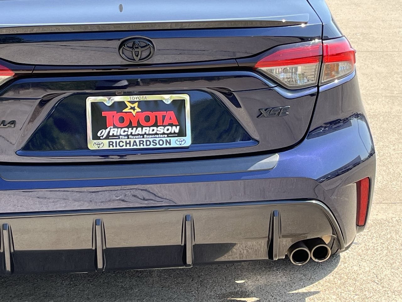 Used 2024 Toyota Corolla XSE FWD image 6