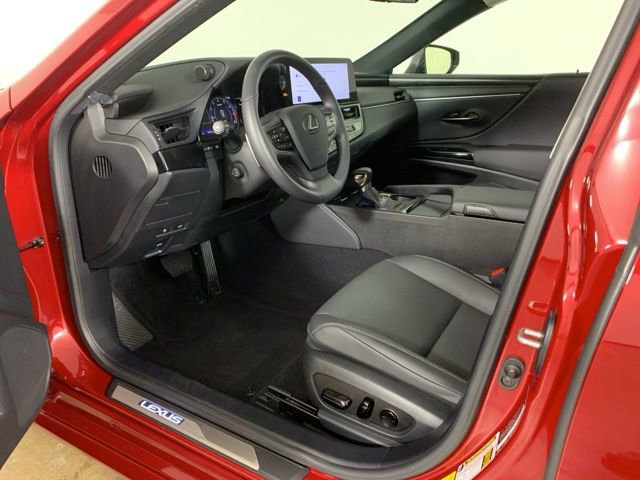 Certified 2025 Lexus ES 350 w/ Accessory Package (Z2) image 31