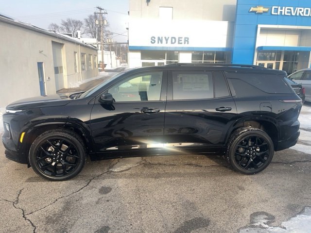 New 2026 Chevrolet Traverse RS image 2