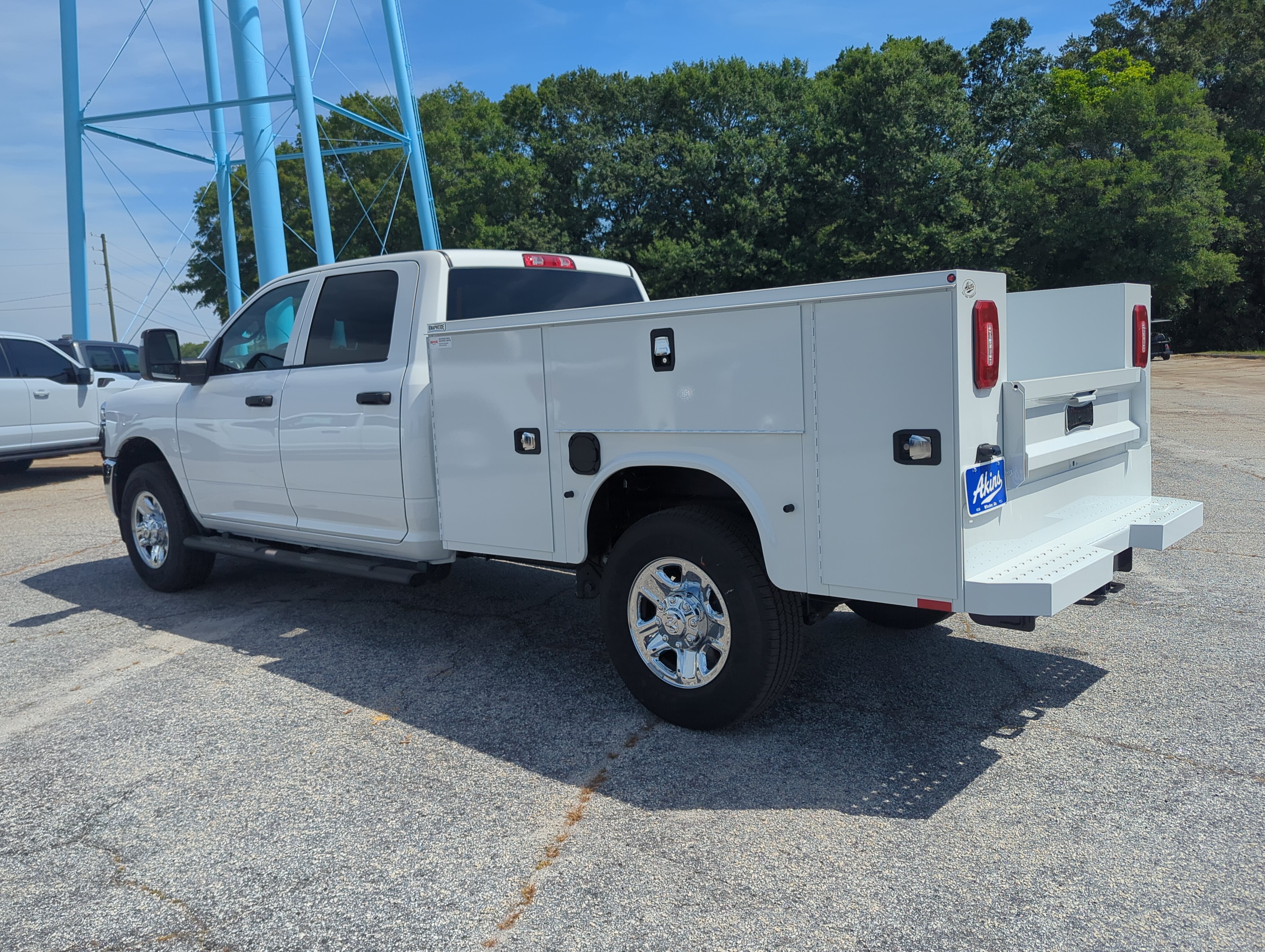 New 2026 RAM 2500 Tradesman w/ Chrome Appearance Group RWD image 5