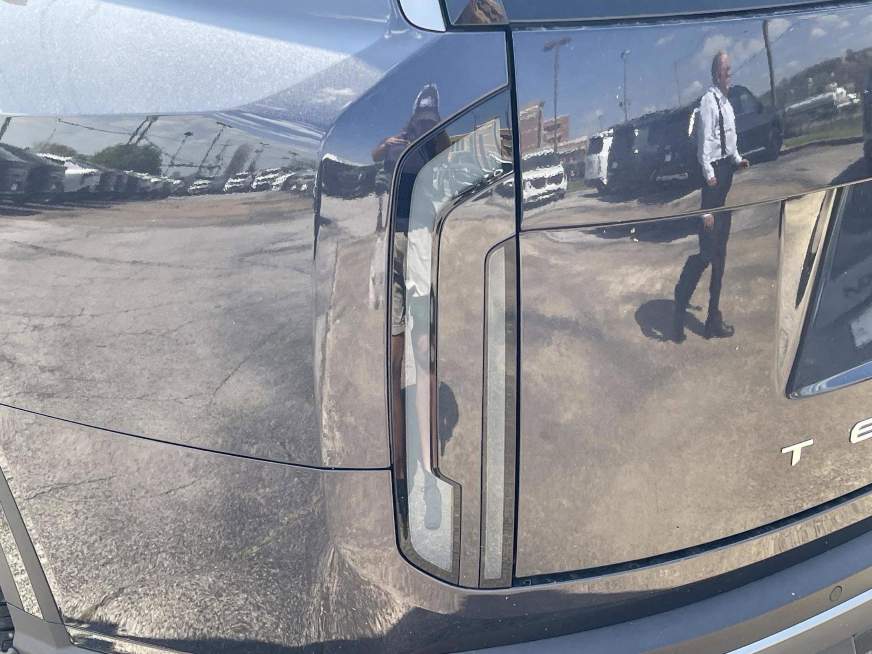 New 2027 Kia Telluride S image 10