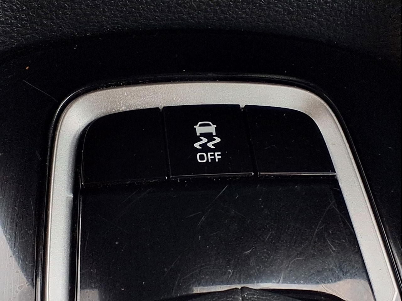 Used 2024 Toyota Corolla LE FWD image 17