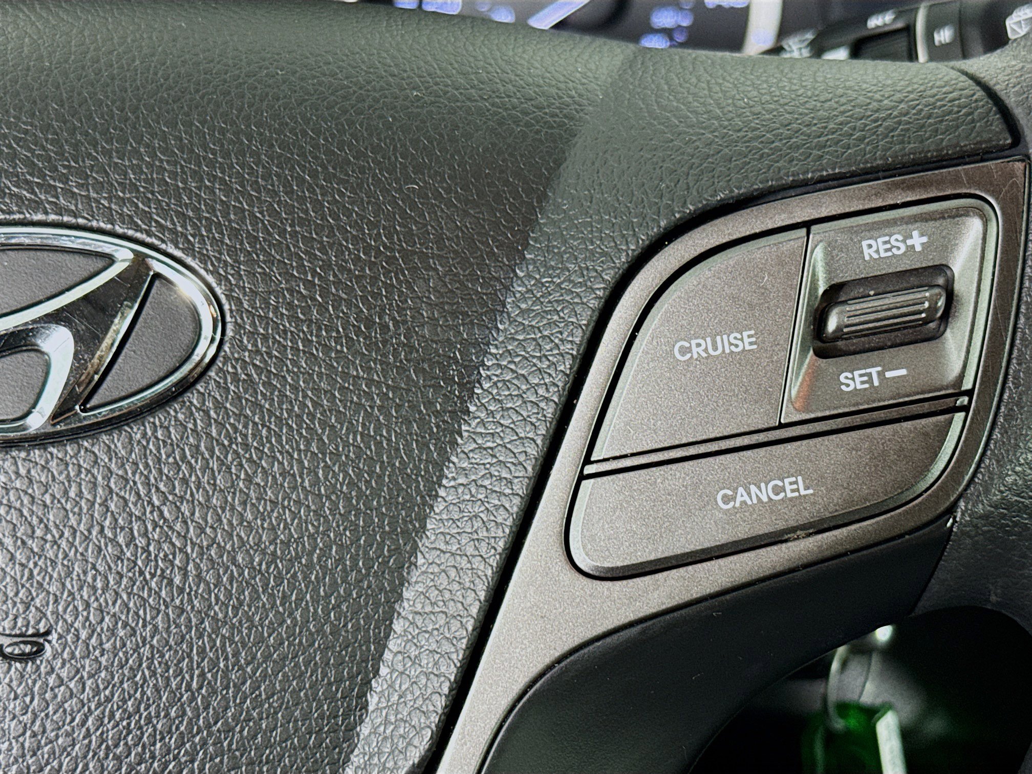 Used 2017 Hyundai Santa Fe Sport image 14