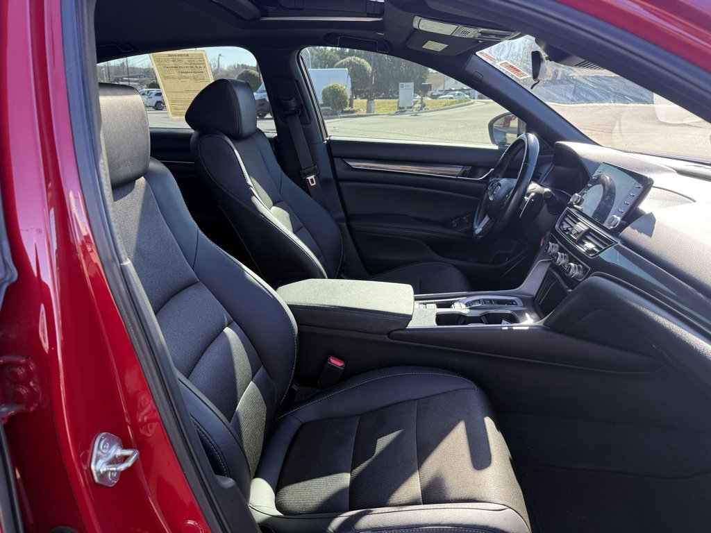 Used 2021 Honda Accord Sport image 29