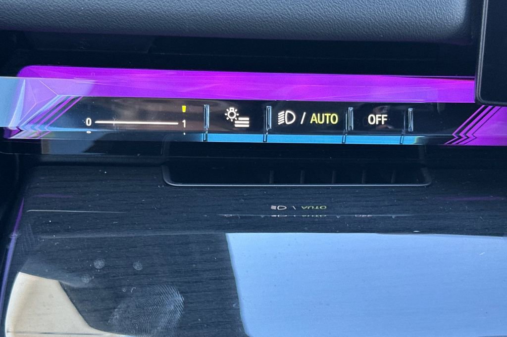 New 2026 BMW i5 eDrive40 w/ M Sport Package image 31