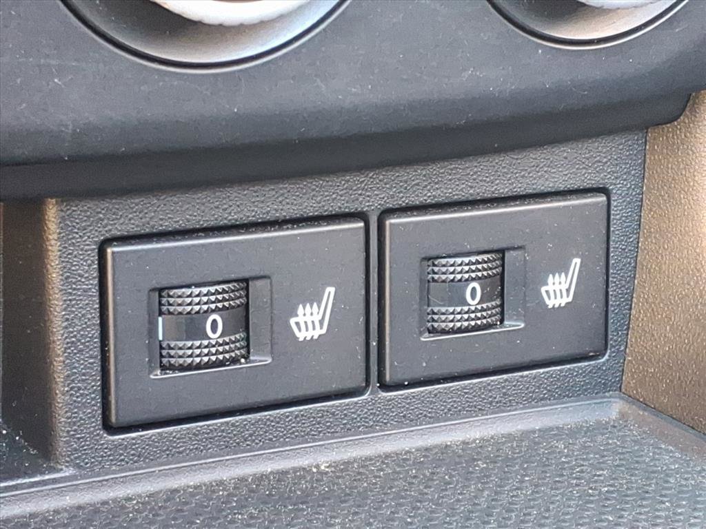 Used 2010 MAZDA MX-5 Miata Grand Touring image 11