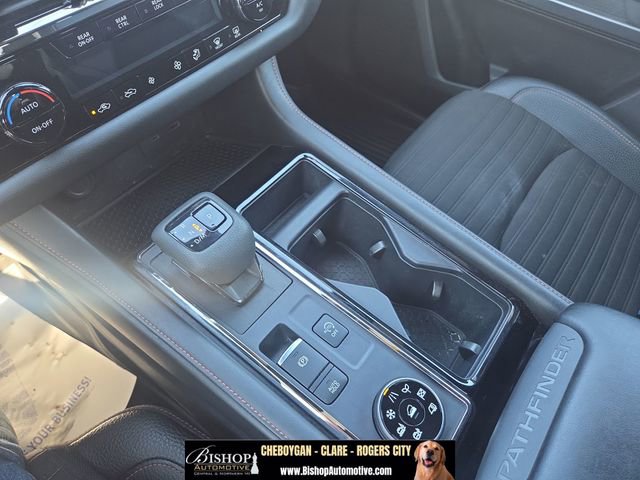 Used 2024 Nissan Pathfinder Rock Creek AWD/4WD image 38