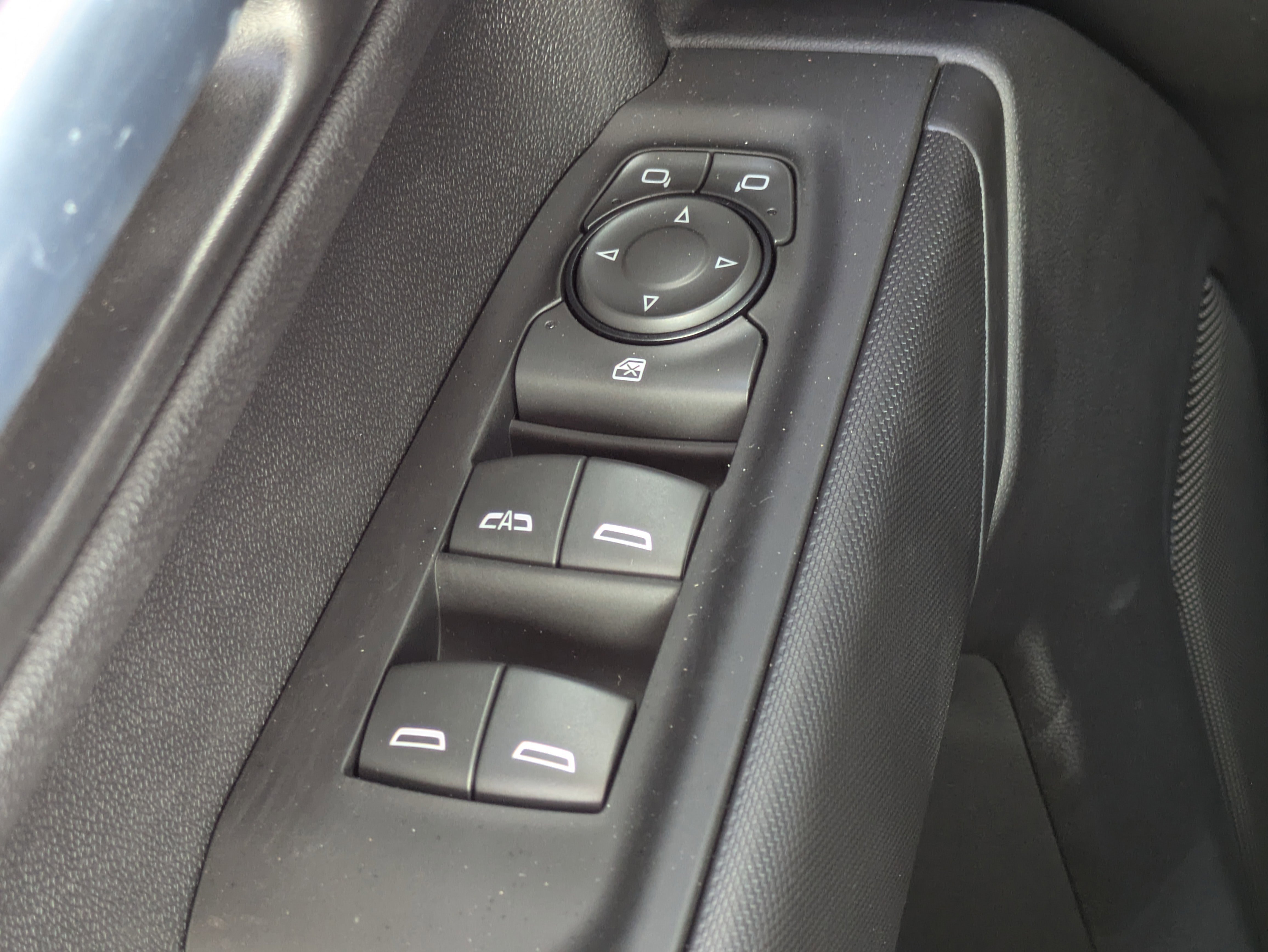 New 2026 Chevrolet Silverado 1500 Custom w/ Turbomax Blackout Package image 23