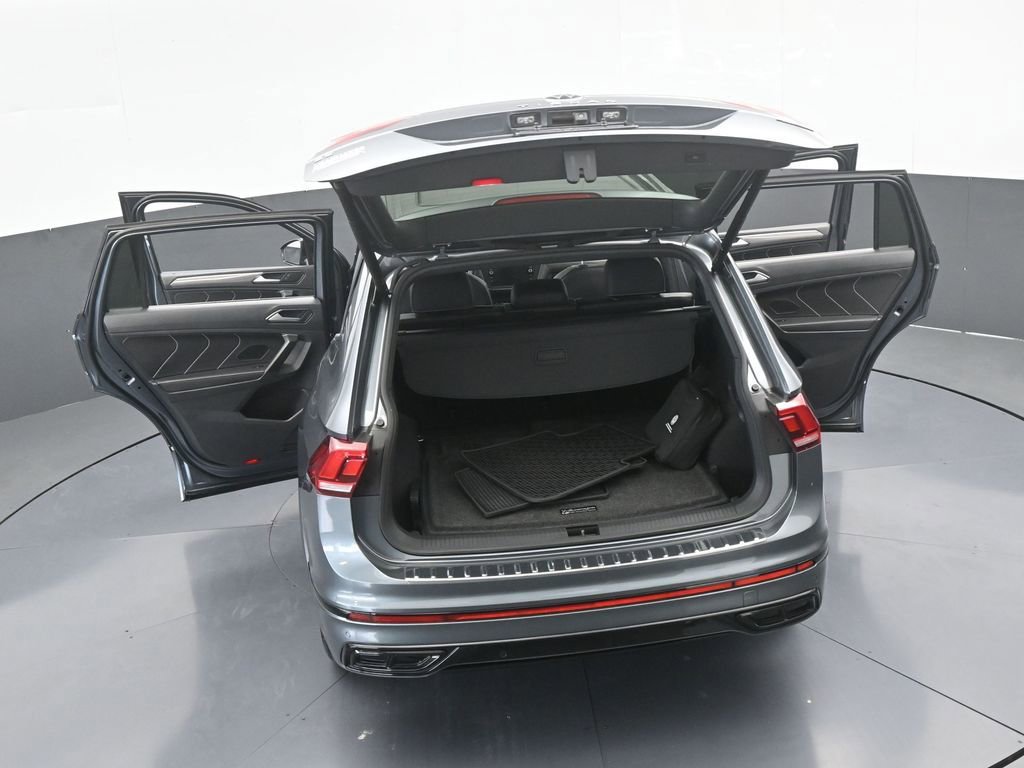 Used 2022 Volkswagen Tiguan SE R-Line AWD/4WD image 74