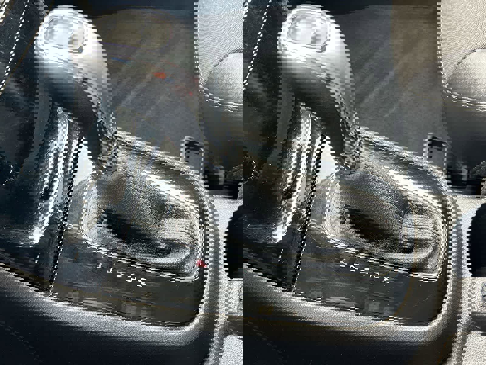 Used 2018 Buick Encore Preferred image 32