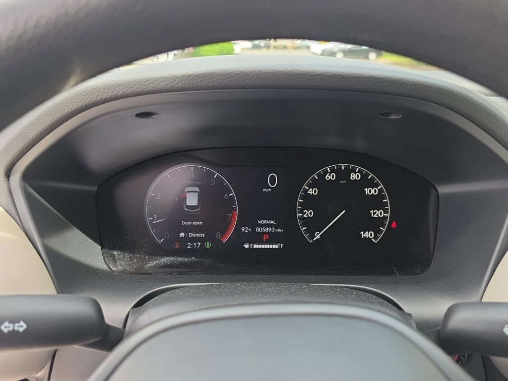 Used 2025 Honda HR-V LX image 16
