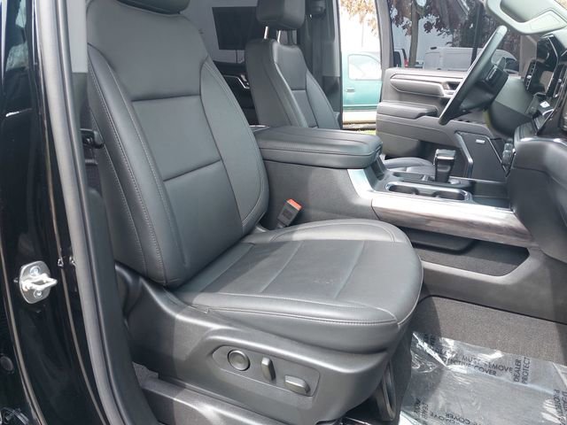 Used 2025 Chevrolet Silverado 1500 LTZ w/ Technology Package image 10