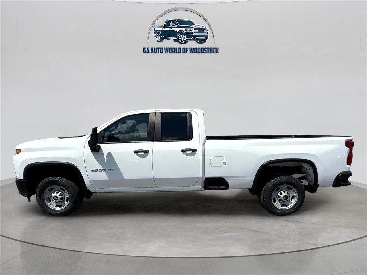 Used 2023 Chevrolet Silverado 2500 W/T w/ WT Convenience Package image 2