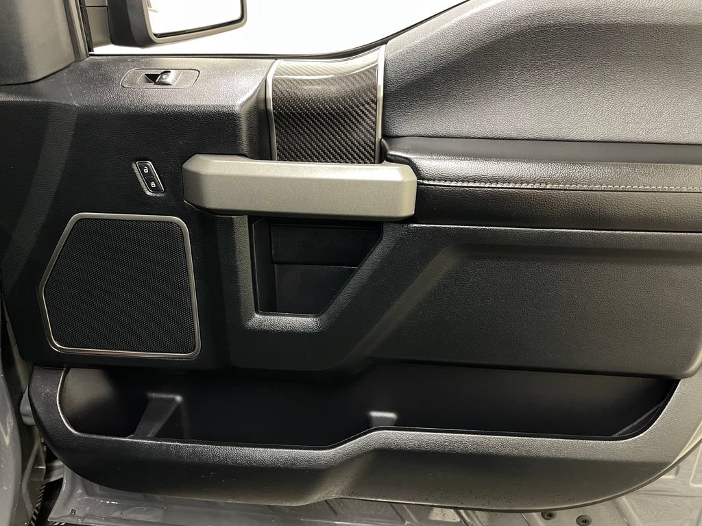 Used 2018 Ford F150 Raptor w/ Equipment Group 802A Luxury AWD/4WD image 43