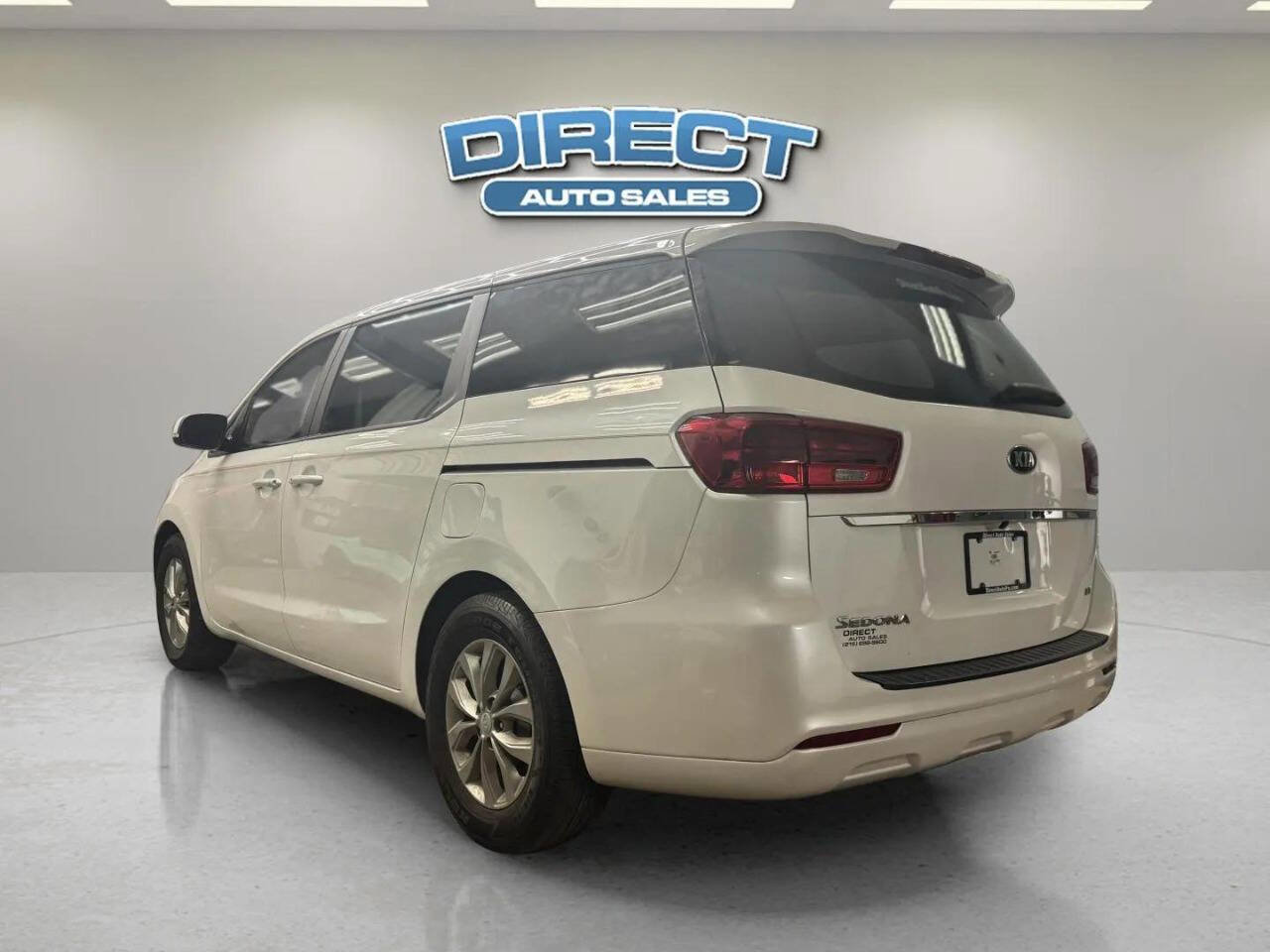 Used 2019 Kia Sedona LX FWD image 4