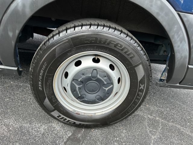 Used 2019 Ford Transit 150 130 Medium Roof RWD image 36