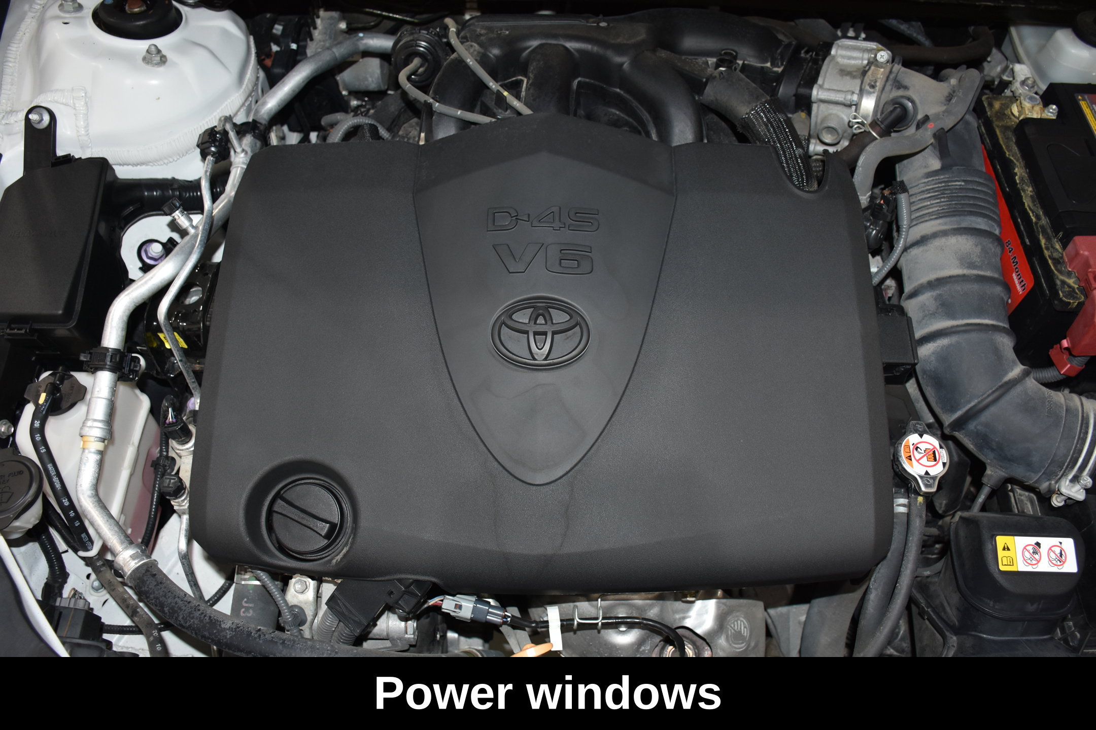 Used 2019 Toyota Avalon XSE w/ All Weather Liner Package FWD image 10