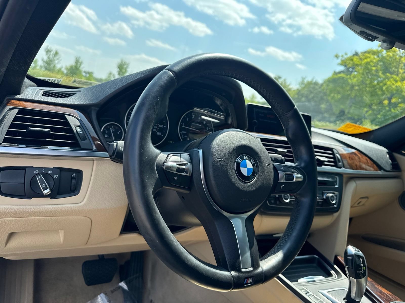 Used 2013 BMW 335i xDrive Sedan AWD/4WD image 21