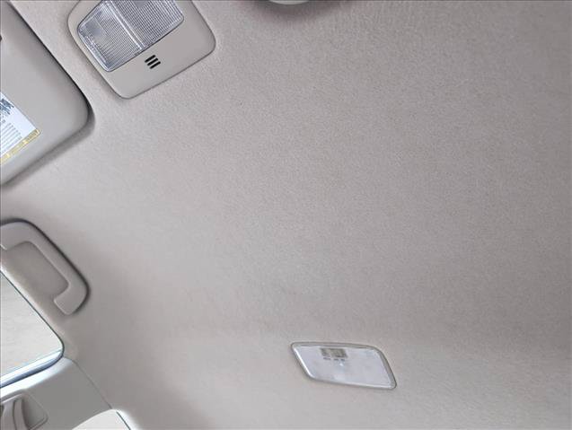 Used 2013 Toyota Corolla LE FWD image 14