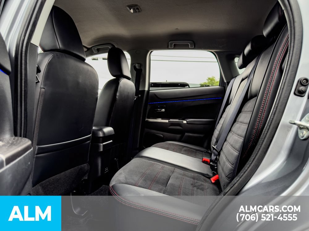 Used 2024 Mitsubishi Outlander Sport SE AWD/4WD image 12