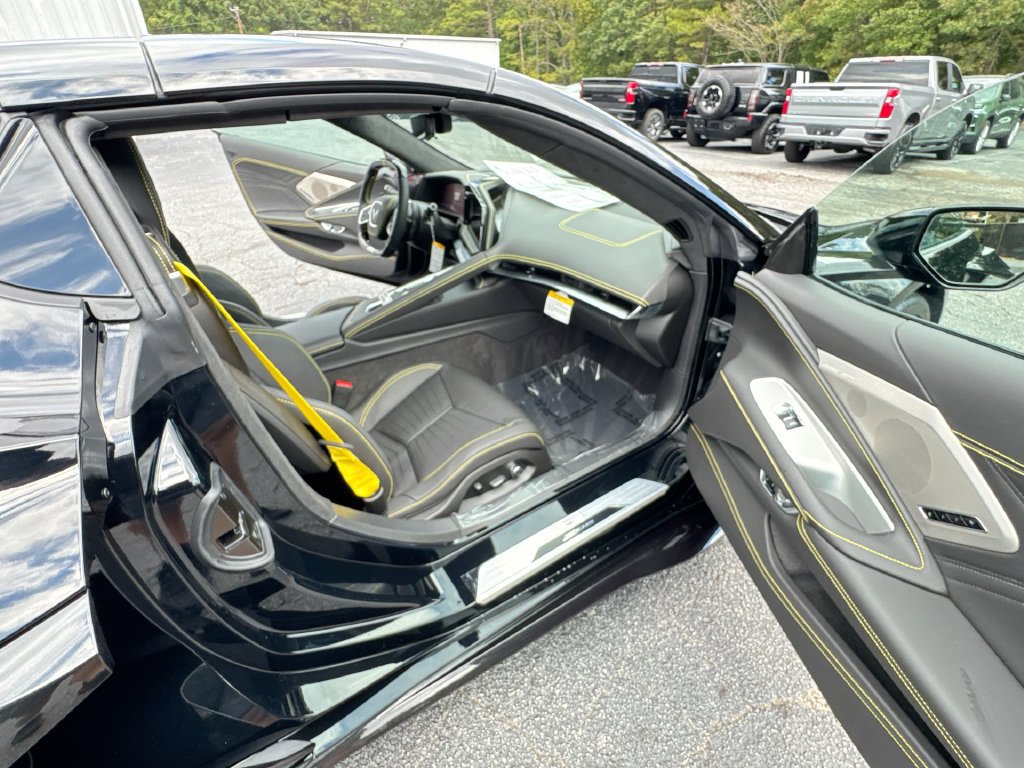 New 2027 Chevrolet Corvette Z06 RWD image 29