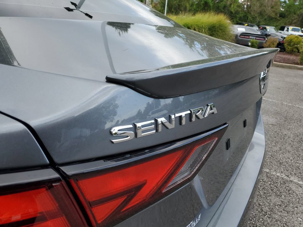 Certified 2023 Nissan Sentra SR w/ Trunk Package FWD image 18