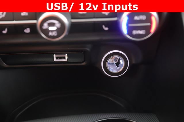 Used 2024 Alfa Romeo Giulia Ti AWD/4WD image 25