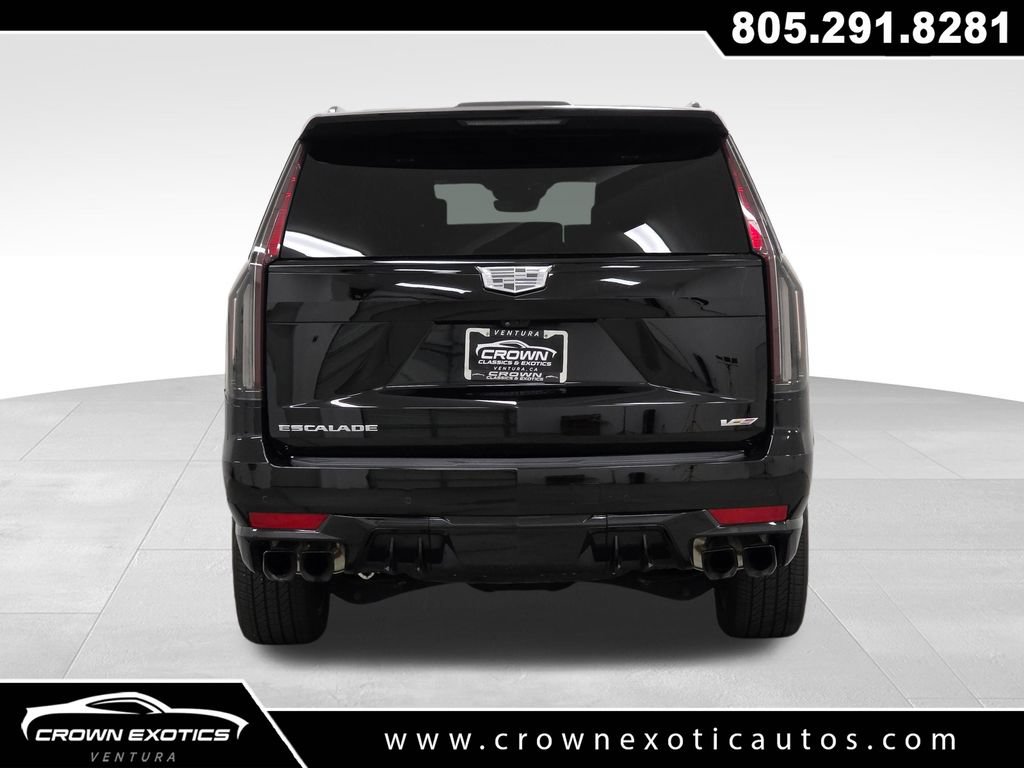 Used 2024 Cadillac Escalade V w/ LPO, ONYX Package AWD/4WD image 8
