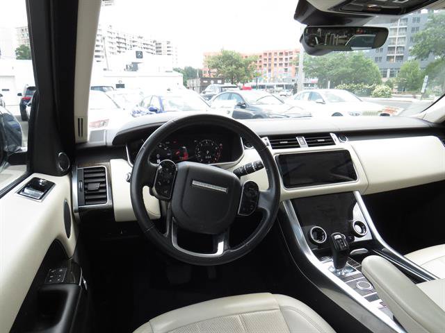 Used 2020 Land Rover Range Rover Sport HSE AWD/4WD image 9