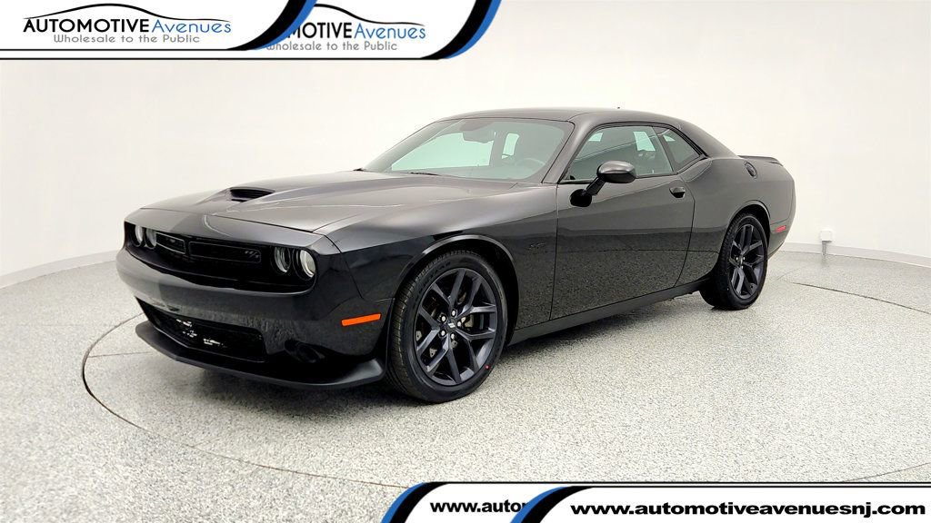 Used 2023 Dodge Challenger R/T w/ Blacktop Package