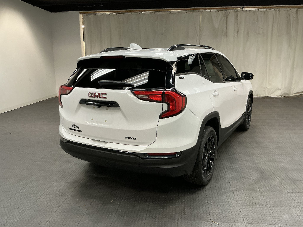 Used 2020 GMC Terrain SLE w/ Driver Convenience Package AWD/4WD image 5