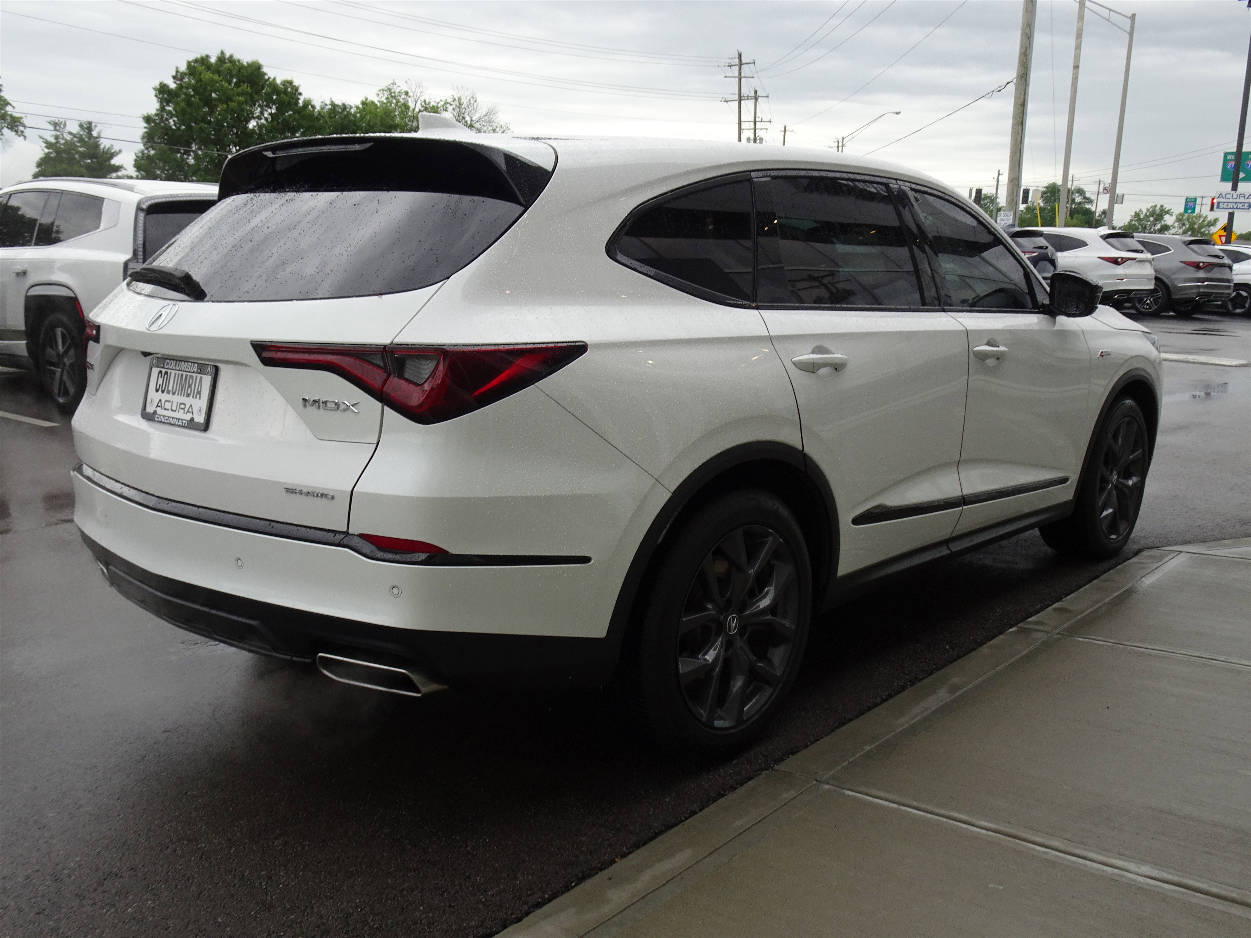 Used 2024 Acura MDX A-Spec image 6