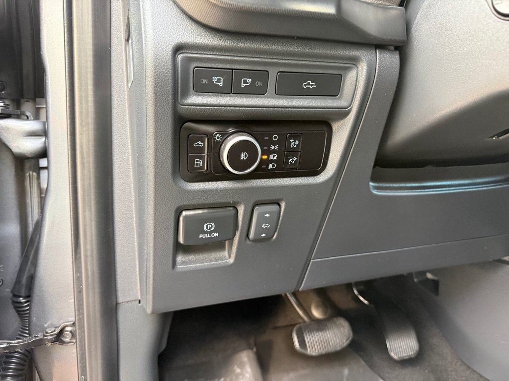 Used 2023 Ford F150 Platinum w/ Equipment Group 701A High AWD/4WD image 23