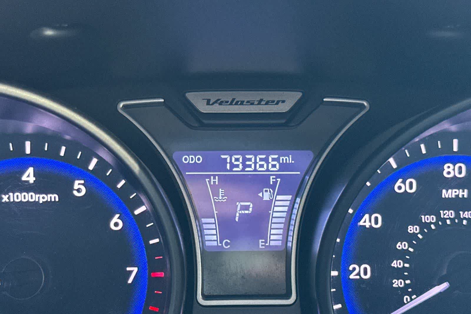 Used 2015 Hyundai Veloster Turbo w/ Option Group 04 FWD image 28