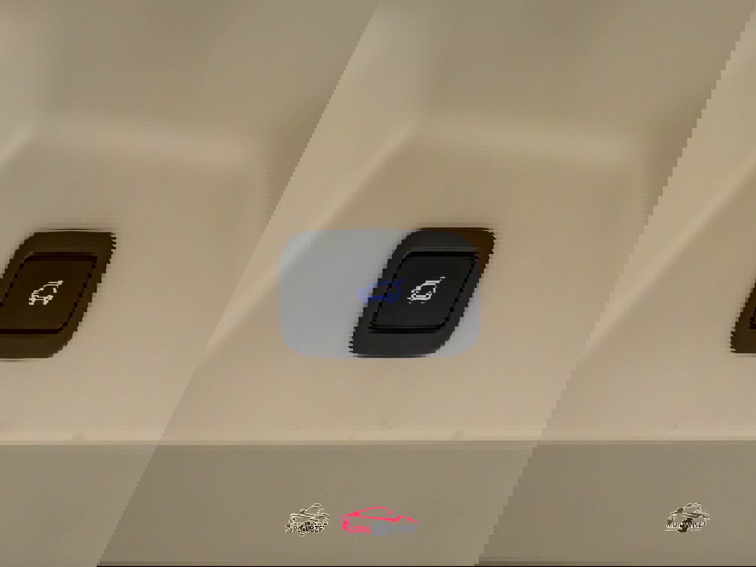 Used 2014 Land Rover Range Rover Autobiography image 58