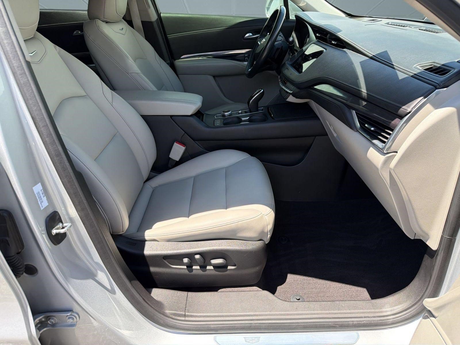 Used 2020 Cadillac XT4 Luxury FWD image 22