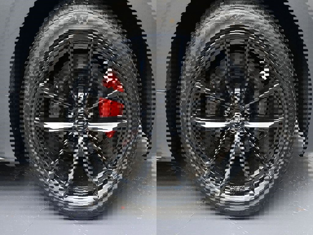 New 2025 Nissan Z Performance w/ Floor Mat Package image 9