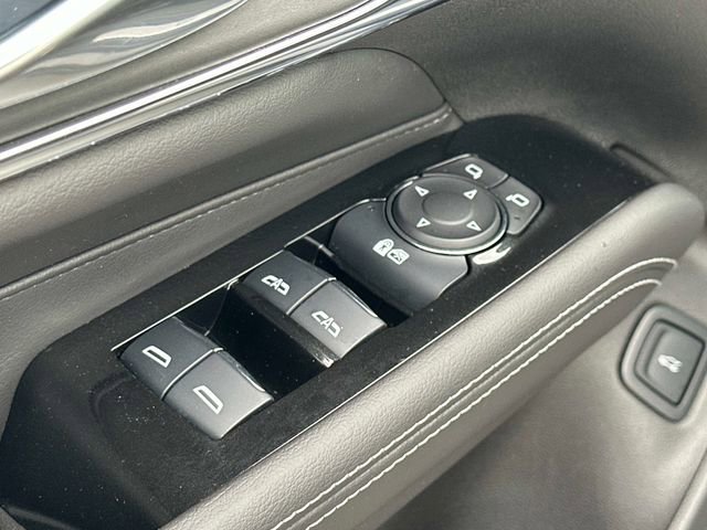 Used 2025 Cadillac CT4 Premium Luxury image 14