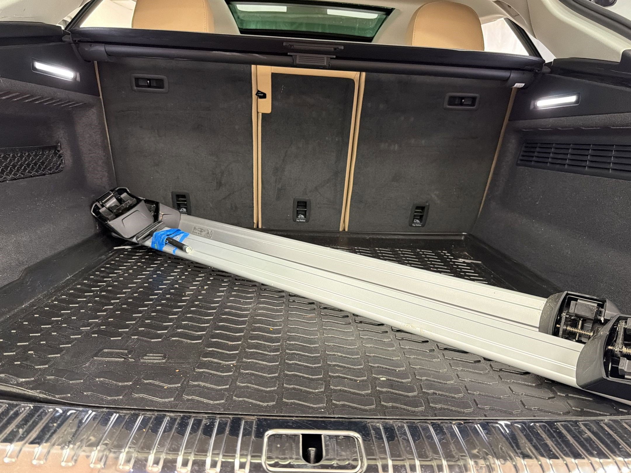 Used 2024 Audi Q8 Prestige image 34