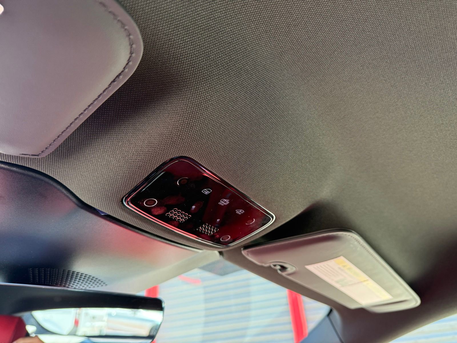Used 2023 Ferrari Roma RWD image 39