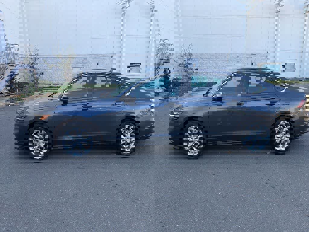 Used 2023 Honda Accord LX image 4