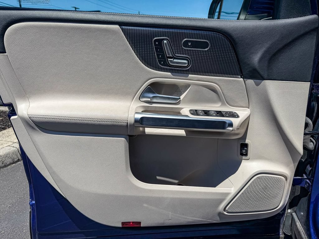 Certified 2022 Mercedes-Benz GLB 250 4MATIC image 20
