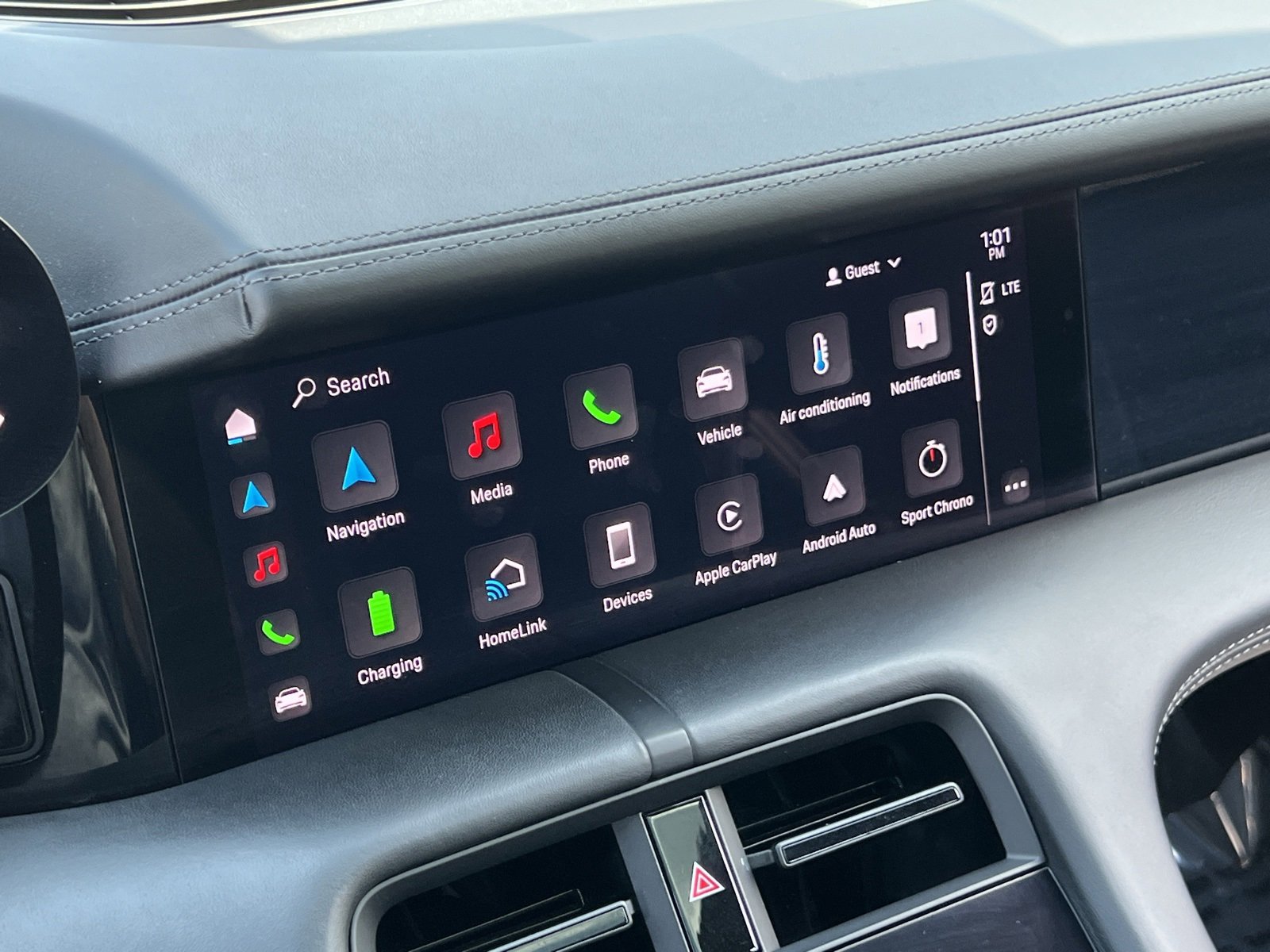 Certified 2022 Porsche Taycan GTS image 26